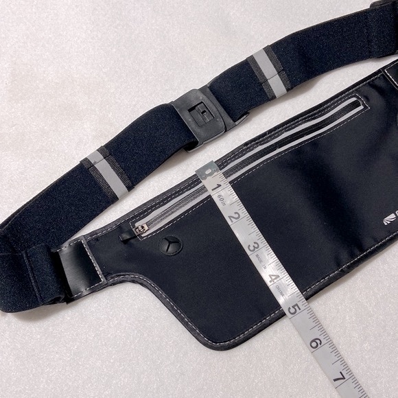 Marika Slim Crossbody/Fanny Pack. With divider & earbud cord access. Never Used. - Picture 5 of 10